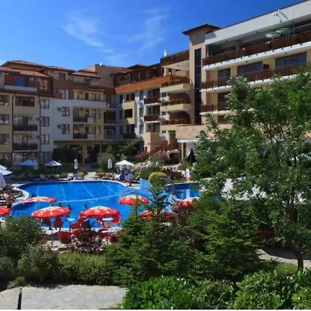 Paradise Place In The Garden Of Eden By The Apartmán