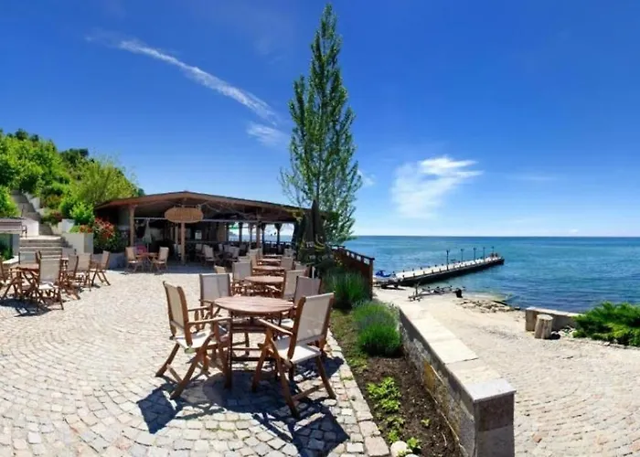 Paradise Place In The Garden Of Eden By The