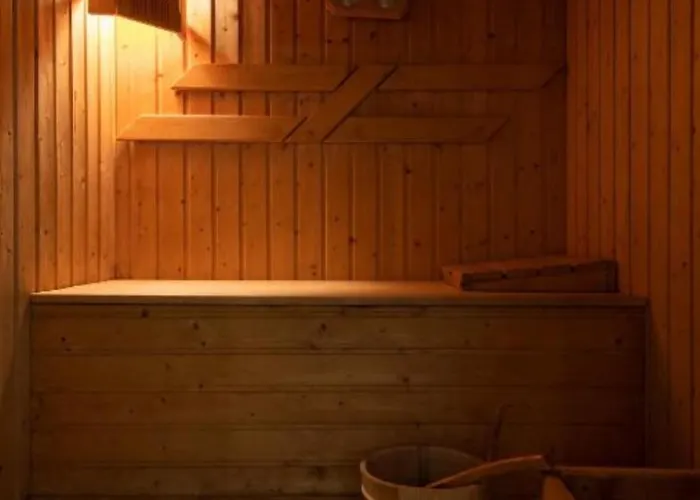 Paradise Place In The Garden Of Eden By The סבטי ולאס